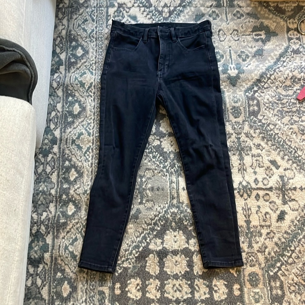 black skinny jeans
